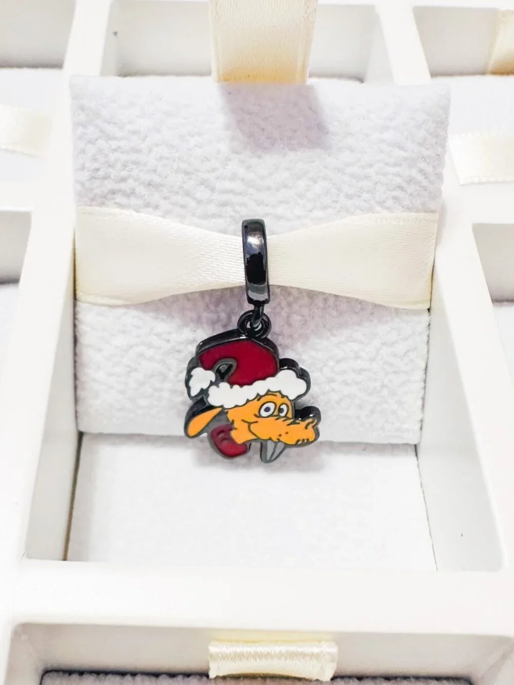 925 Sterling Silver The Grinch Max the Dog Charm Fits Pandora Bracelets